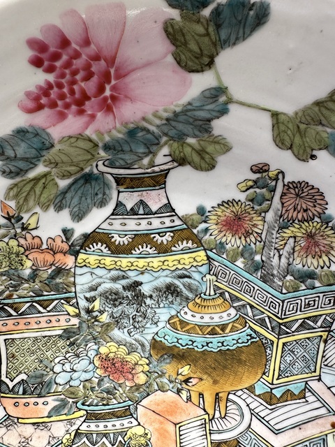 古玩陶瓷淺絳博古花卉紋大盤真品鑒賞圖
