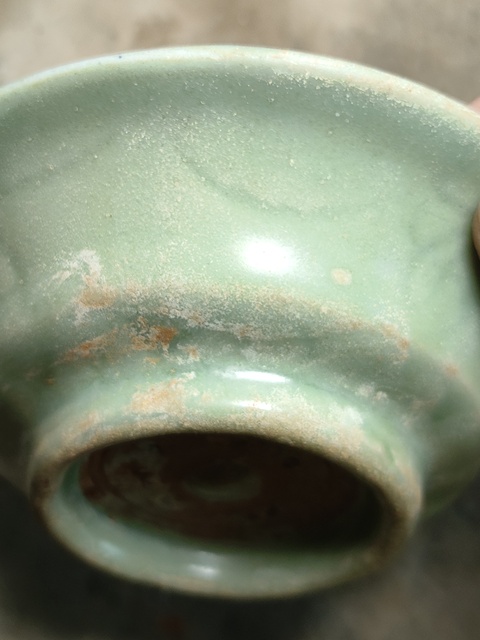 古玩陶瓷龍泉青瓷刻花盤拍賣，當前價格1600元