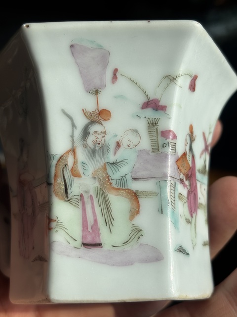 古玩陶瓷粉彩人物六方杯真品鑒賞圖