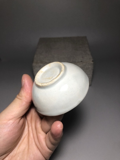 古玩陶瓷（明末清初）德化窯白釉杯拍賣，當前價格0元