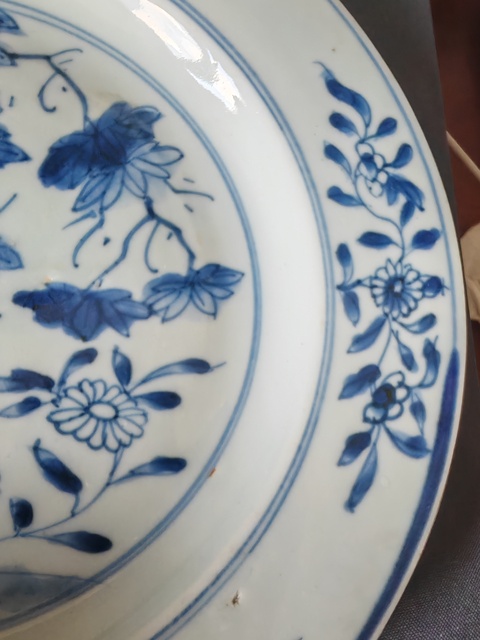 古玩陶瓷青花花卉賞盤真品鑒賞圖