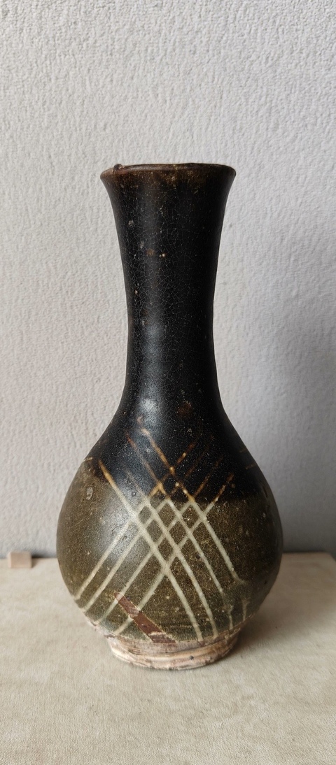古玩陶瓷邛窯雙色釉膽瓶真品鑒賞圖