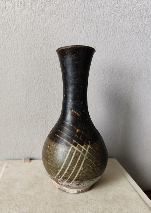 古玩陶瓷邛窯雙色釉膽瓶真品鑒賞圖