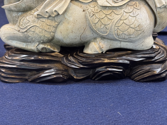 古玩玉器麒麟背書擺件真品鑒賞圖