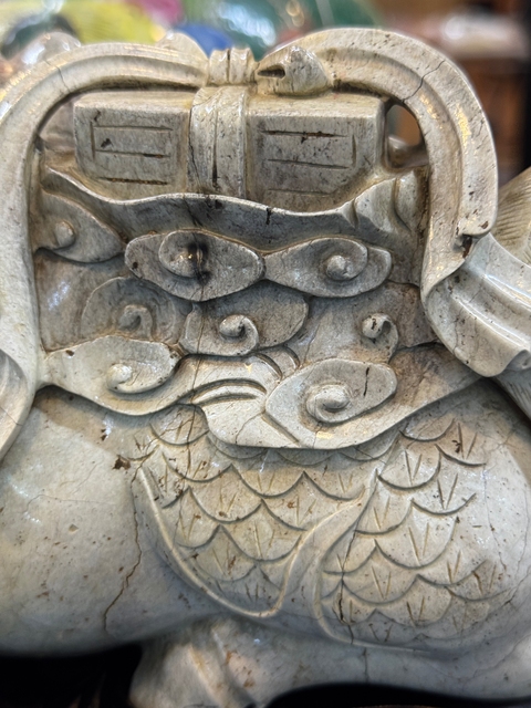 古玩玉器麒麟背書擺件真品鑒賞圖
