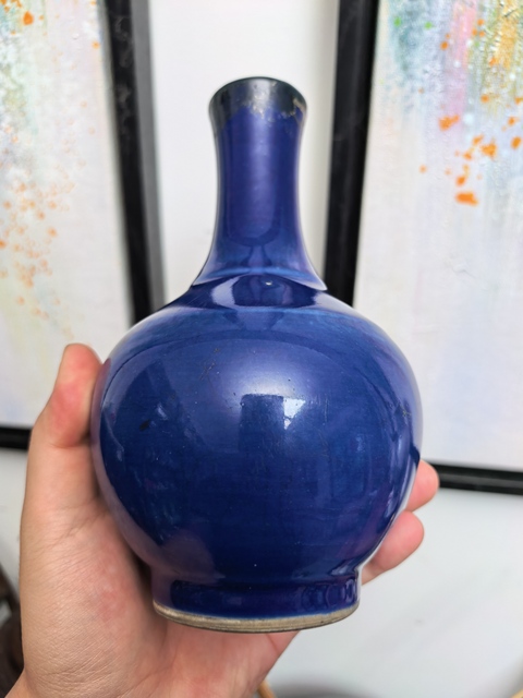 古玩陶瓷晚清藍釉賞瓶拍賣，當前價格3500元
