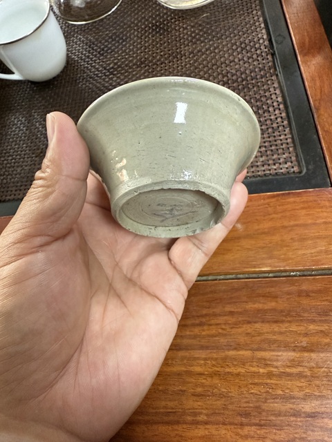 古玩陶瓷馬蹄杯真品鑒賞圖