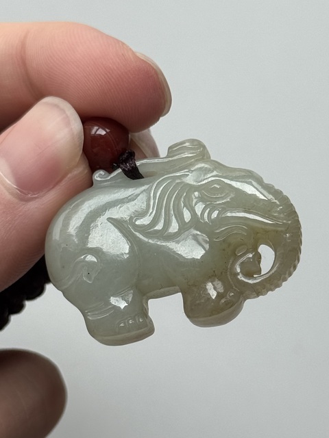 古玩玉器和田玉象真品鑒賞圖