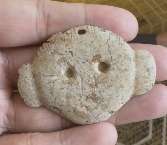 古玩玉器玉人面真品鑒賞圖