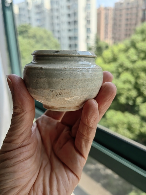 古玩陶瓷景德鎮(zhèn)窯系青白釉茶入真品鑒賞圖