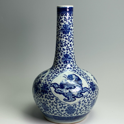 古玩陶瓷青花瓶真品鑒賞圖