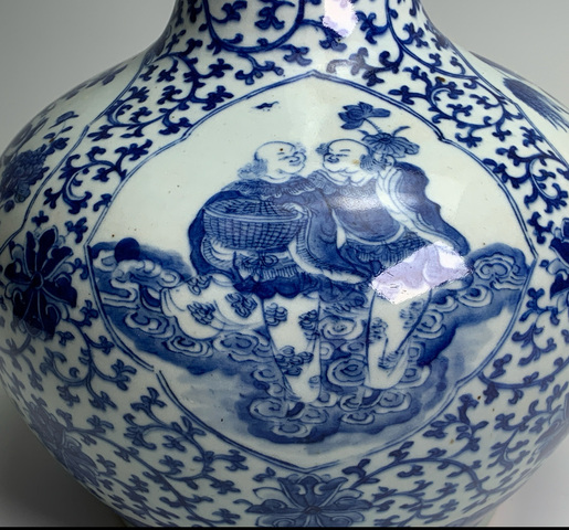 古玩陶瓷青花瓶真品鑒賞圖