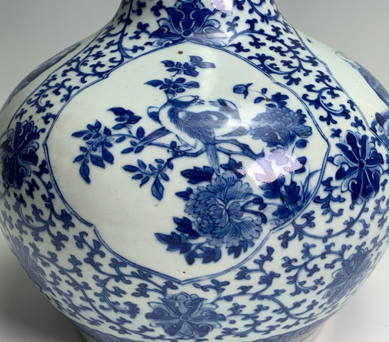 古玩陶瓷青花瓶真品鑒賞圖