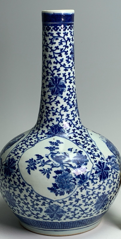 古玩陶瓷青花瓶真品鑒賞圖