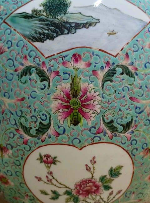 古玩陶瓷粉彩花卉開窗人物罐真品鑒賞圖