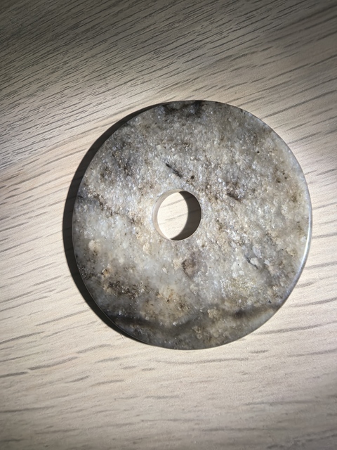 古玩玉器和田玉璧拍賣，當(dāng)前價(jià)格2800元