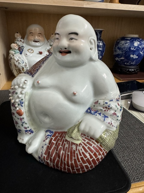 古玩陶瓷民國時期粉彩彌勒佛坐像真品鑒賞圖