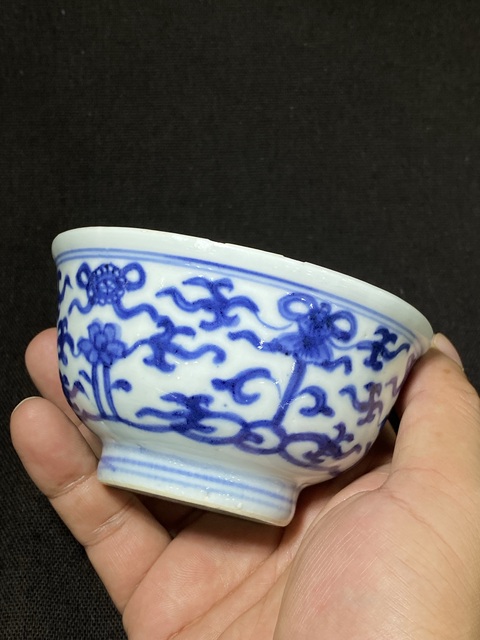 古玩陶瓷雍正青花茶圓真品鑒賞圖