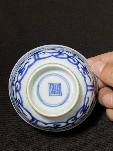 古玩陶瓷雍正青花茶圓真品鑒賞圖