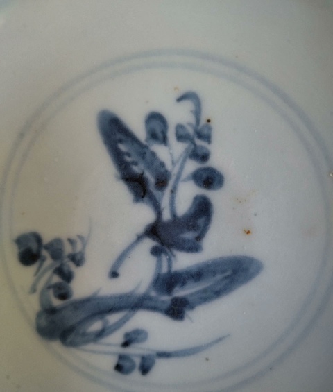 古玩陶瓷花鳥紋青花臥足洗真品鑒賞圖