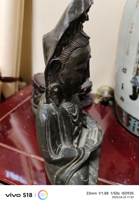 古玩銅器觀音真品鑒賞圖