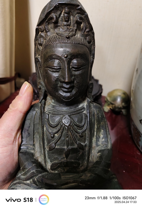 古玩銅器觀音真品鑒賞圖