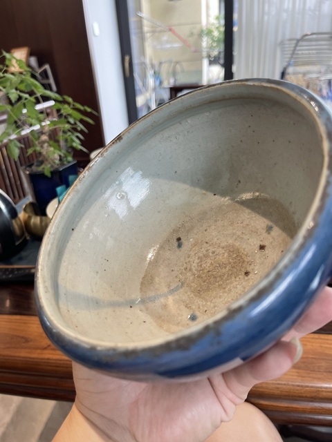 古玩陶瓷霽藍(lán)釉三乳足缽式香爐真品鑒賞圖