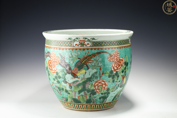 古玩陶瓷粉彩缸真品鑒賞圖
