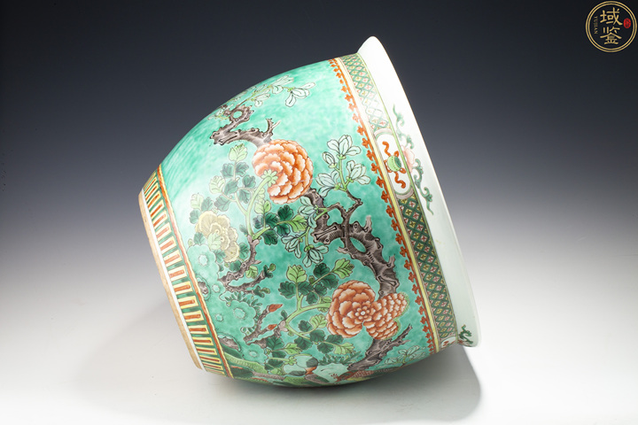 古玩陶瓷粉彩缸真品鑒賞圖