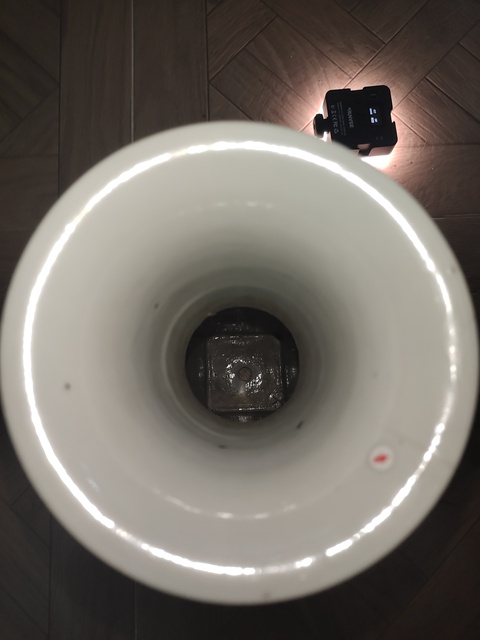 古玩陶瓷素三彩瑞獸紋天圓地方棒槌瓶真品鑒賞圖
