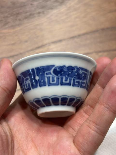 古玩陶瓷青花夔龍紋茶碗，疑似復(fù)窯真品鑒賞圖