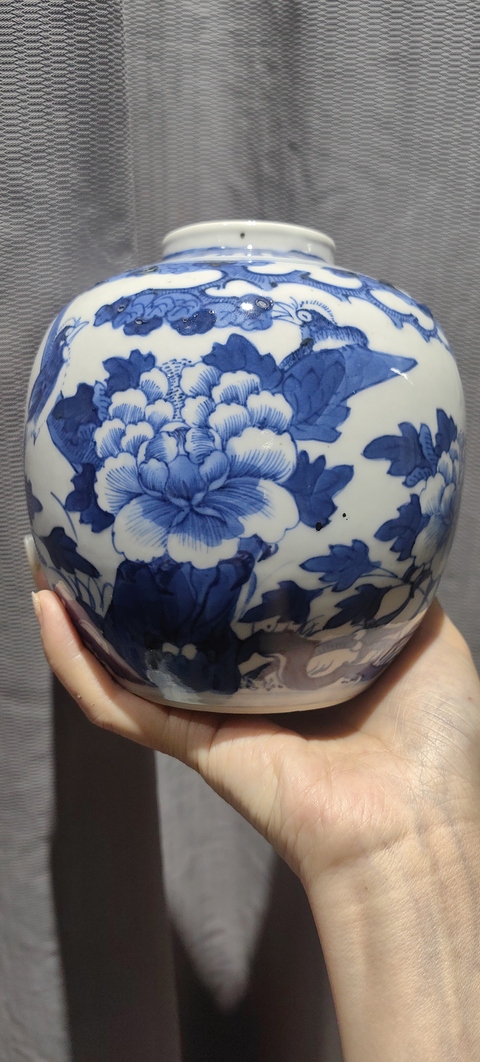 古玩陶瓷花鳥紋青花罐真品鑒賞圖