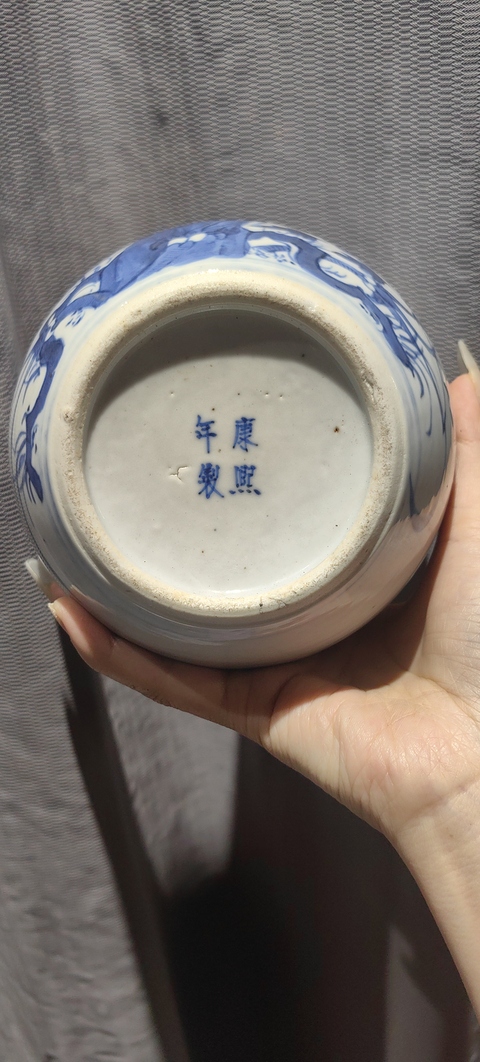 古玩陶瓷花鳥紋青花罐真品鑒賞圖