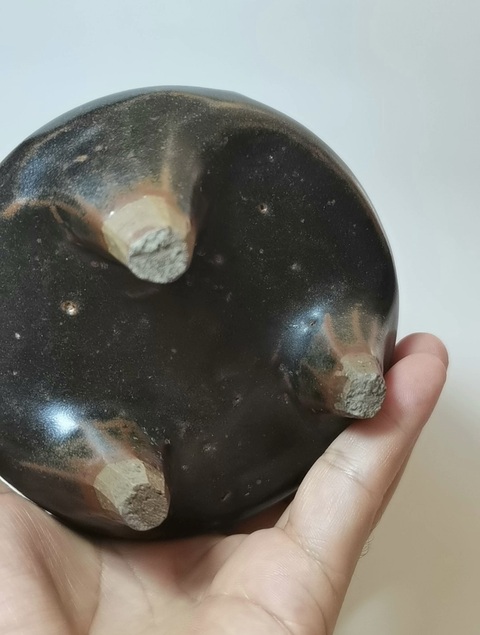古玩陶瓷宋代黑釉鬲式爐真品鑒賞圖