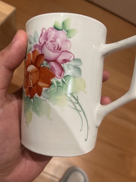 古玩陶瓷粉彩花卉馬克杯真品鑒賞圖