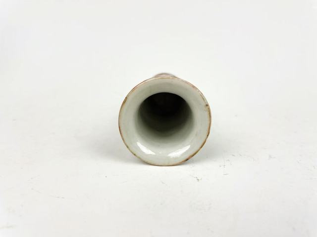 古玩陶瓷清晚期·花鳥人物小花觚拍賣，當(dāng)前價格0元