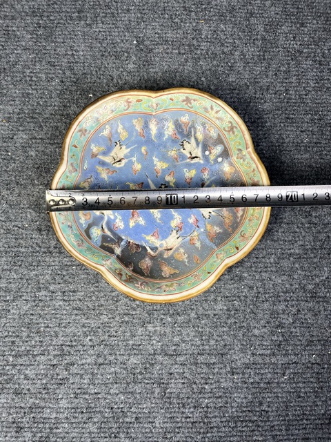 古玩陶瓷粉彩仙鶴紋供盤拍賣,當前價格1888元