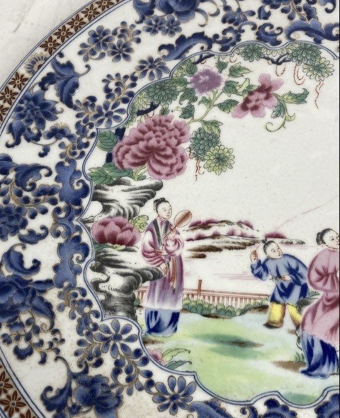 古玩陶瓷人物紋盤真品鑒賞圖