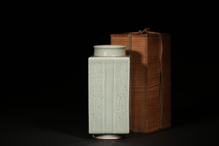 古玩陶瓷琮式瓶真品鑒賞圖