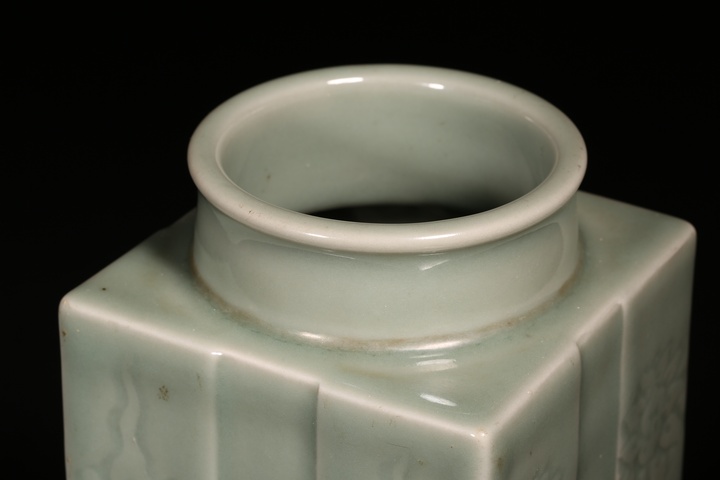 古玩陶瓷琮式瓶真品鑒賞圖