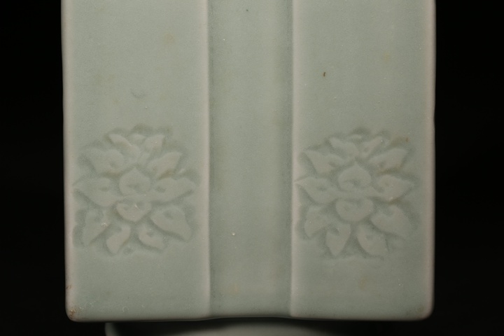 古玩陶瓷琮式瓶真品鑒賞圖