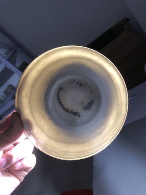 古玩陶瓷宋代唇口圈足碗真品鑒賞圖
