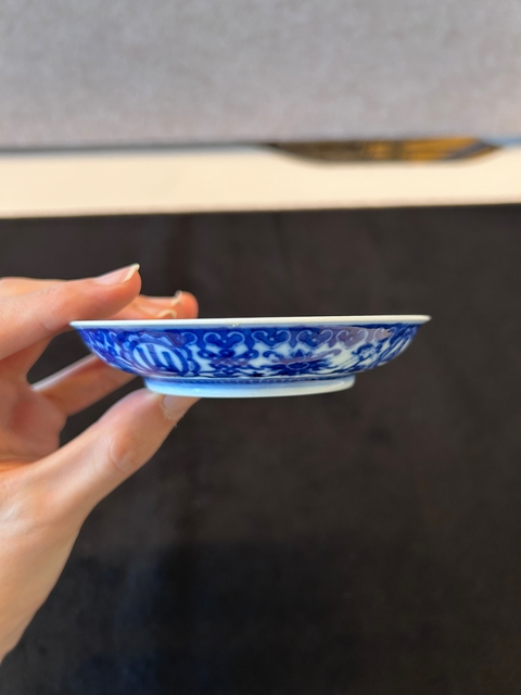 古玩陶瓷青花盤真品鑒賞圖