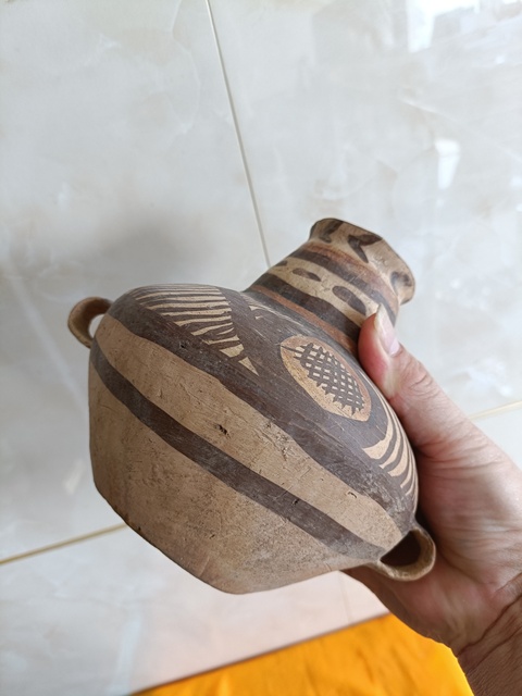 古玩陶瓷馬家窯文化-半山類型螺旋紋雙耳壺拍賣，當前價格2980元