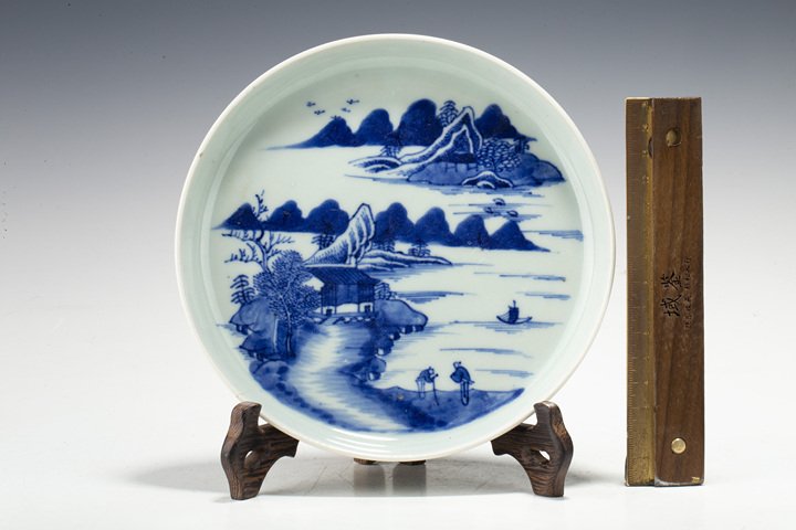古玩陶瓷清中晚·青花山水人物紋鏜鑼洗
拍賣,當前價格0元