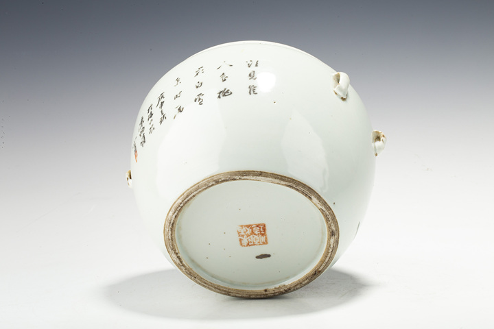 古玩陶瓷民國·粉彩桃花仕女圖四系粥罐
真品鑒賞圖