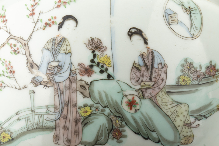 古玩陶瓷民國·粉彩桃花仕女圖四系粥罐
真品鑒賞圖