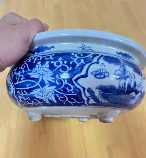 古玩陶瓷德化窯青花人物香爐真品鑒賞圖