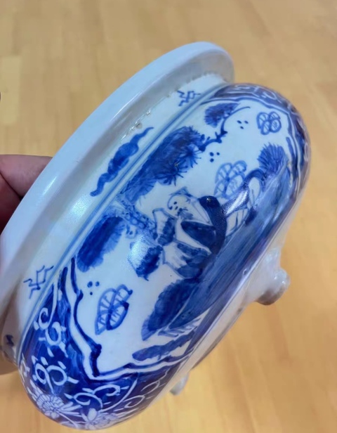 古玩陶瓷德化窯青花人物香爐真品鑒賞圖