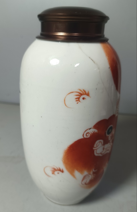 古玩陶瓷太師少保礬紅綠彩瓶真品鑒賞圖